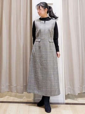「couture brooch（クチュールブローチ）の【ほんのりシアー・きれいめ】サステナブル テレコインナートップス（Tシャツ/カットソー、ブラック系）」を使った、sachiさん（レディース・152cm）の秋コーディネート