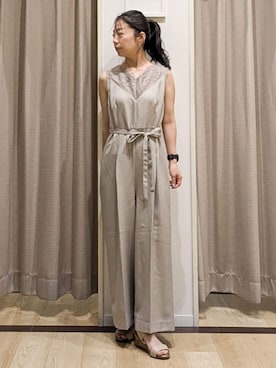 「アイテム（サロペット/オーバーオール、ベージュ系）」を使った、sachiさん（レディース・152cm）の春コーディネート