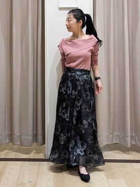 「couture brooch（クチュールブローチ）の【華奢見え・フェミニン】変形カラーリブニット（ニット/セーター、ピンク系）」を使った、sachiさん（レディース・152cm）の冬コーディネート