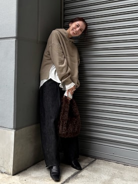 「アイテム（パーカー）」を使った、庄司　未菜美さん（レディース・159cm・30代）の秋コーディネート