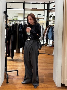 「アイテム（ネックレス）」を使った、庄司　未菜美さん（レディース・159cm・30代）の秋コーディネート