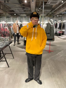 「DIESEL（ディーゼル）のアイテム（帽子）」を使った、manabu iwasakiさん（メンズ・163cm）の秋コーディネート