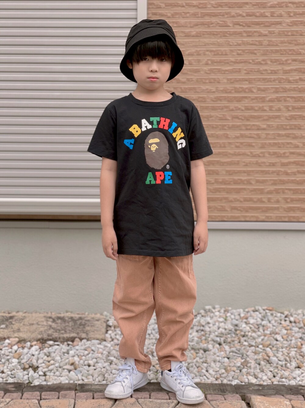 A BATHING APE（アベイシングエイプ）の「MULTI COLOR TEXT