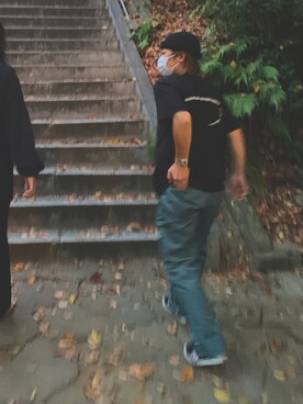 「アイテム（デジタル腕時計、ホワイト系）」を使った、ツバサさん（メンズ・158cm）の秋コーディネート