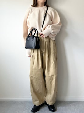 「BONLECILL（ボンルシール）のタッセルチャーム付きローファー（ローファー）」を使った、𝚔𝚘さん（レディース・160cm）の秋コーディネート