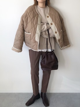 「shopnikoniko（ショップニコニコ）の巾着ショルダーバッグ 巾着型（ショルダーバッグ）」を使った、𝚔𝚘さん（レディース・160cm）の冬コーディネート