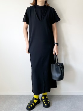 「カラーソックス」｜「アイテム（ジャンパースカート）」を使った、𝚔𝚘さん（レディース・160cm）の春コーディネート