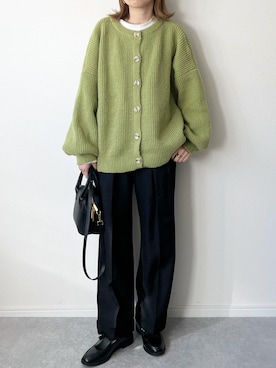 「Shelly island（シェリーアイランド）のボリュームクルーネックカーディガン（カーディガン/ボレロ）」を使った、𝚔𝚘さん（レディース・160cm）の秋コーディネート