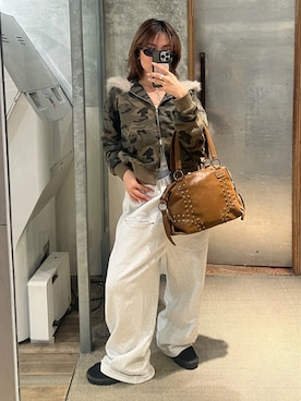 「アイテム（パーカー）」を使った、CHIHONさん（レディース・158cm）の秋コーディネート