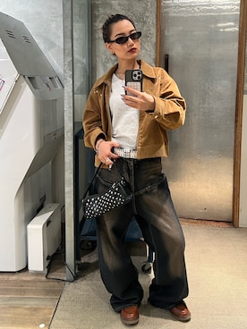 「WHO'S WHO gallery（フーズフーギャラリー）のスタッズベルト（ベルト）」を使った、CHIHONさん（レディース・158cm）の秋コーディネート