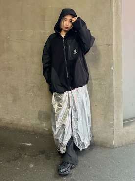 「シルバー」｜「アイテム（マウンテンパーカー）」を使った、CHIHONさん（レディース・158cm）の冬コーディネート