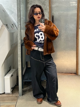 「WHO'S WHO gallery（フーズフーギャラリー）のエリオットナンバリングワンショルダースウェット（スウェット）」を使った、CHIHONさん（レディース・158cm）の秋コーディネート