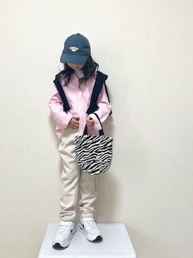 「SFW（エスエフダブリュー）のアイテム」を使った、𝚏𝚞𝚞*さん（キッズ・120cm）の春コーディネート