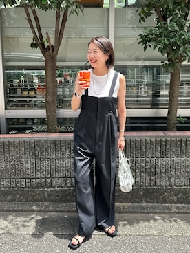 「アイテム（サロペット/オーバーオール）」を使った、TSURUGASAKI_163cmさん（レディース・163cm）の夏コーディネート