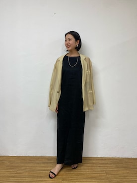 「黒ワンピ」｜「アイテム（ジャケット/アウター）」を使った、TSURUGASAKI_163cmさん（レディース・163cm）の春コーディネート