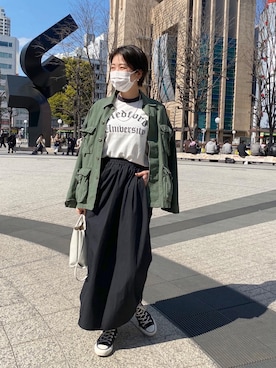 「SHENERY」｜「アイテム（その他アウター）」を使った、TSURUGASAKI_163cmさん（レディース・163cm）の春コーディネート