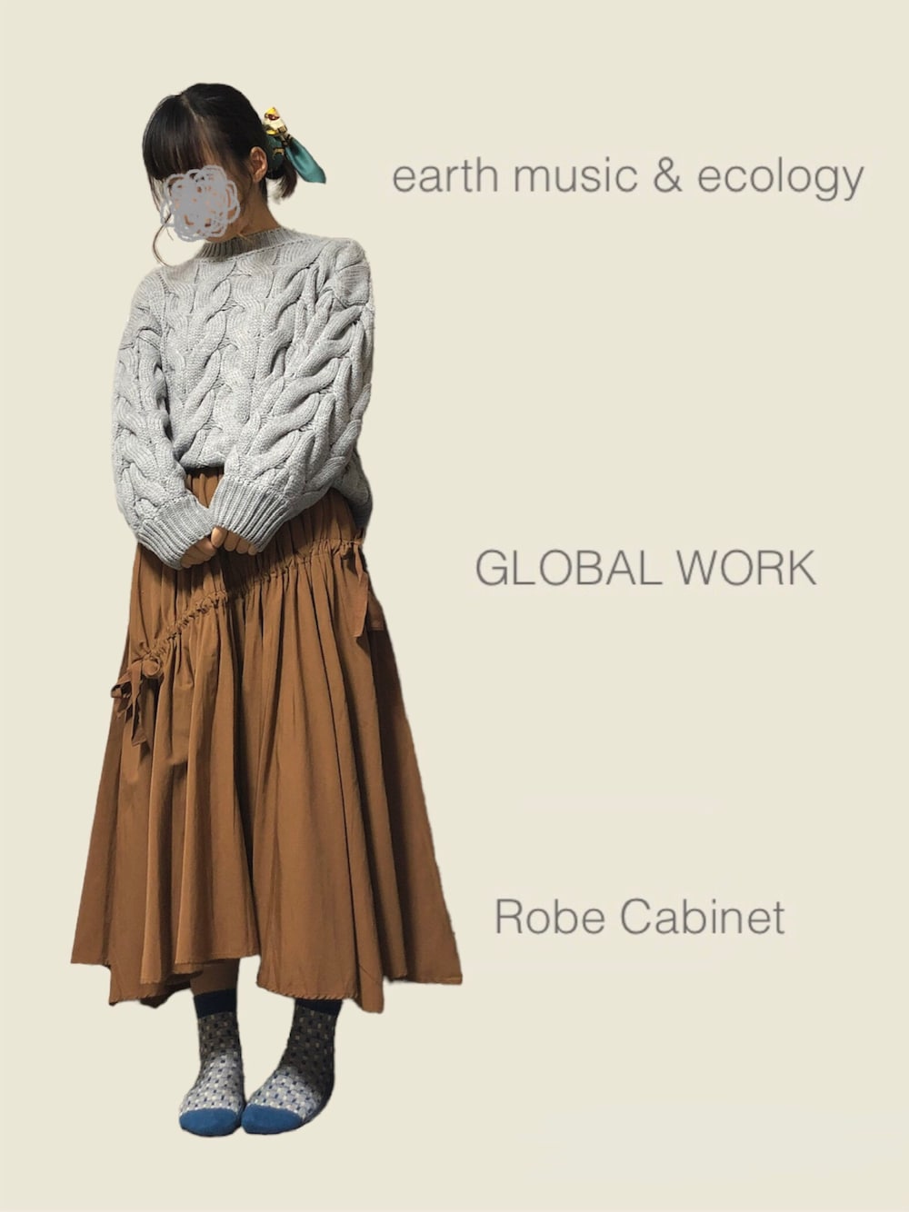 「おしゃれさんと繋がりたい、休日コーデ、大人ガーリー、シンプルコーデ、カジュアル、ニット、スカーフ、earth music&ecology、GLOBAL WORK」｜「earth music&ecologyの・キーモチーフ柄スカーフ（ストール/ショール、グリーン系）」を使った、sume 再投稿中さん（レディース・161cm）の春コーディネートの1枚目の写真