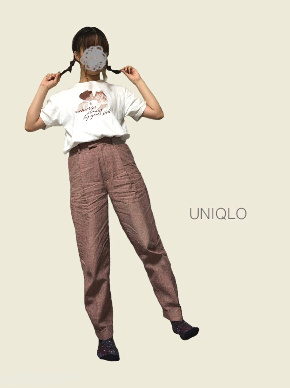 「おしゃれさんと繋がりたい、UNIQLO、INESDELAFRESSANGE、チェックパンツ、リネン、パンツスタイル、プリントT、フレンチ、フレンチガーリー」｜「UNIQLOのアイテム（パンツ、レッド系）」を使った、sume 再投稿中さん（レディース・161cm）の秋コーディネートの1枚目の写真