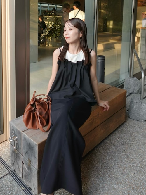 CAPRICIEUX LE'MAGE（カプリシューレマージュ） サンダル Tストラップ