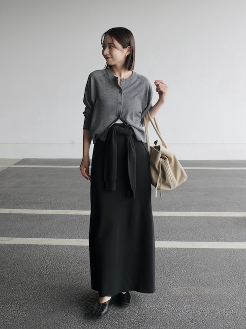 「JIL SANDER(ジルサンダー)のBALLERINA(バレエシューズ)」を使った、nanacoさん(レディース・156cm)の秋コーディネート