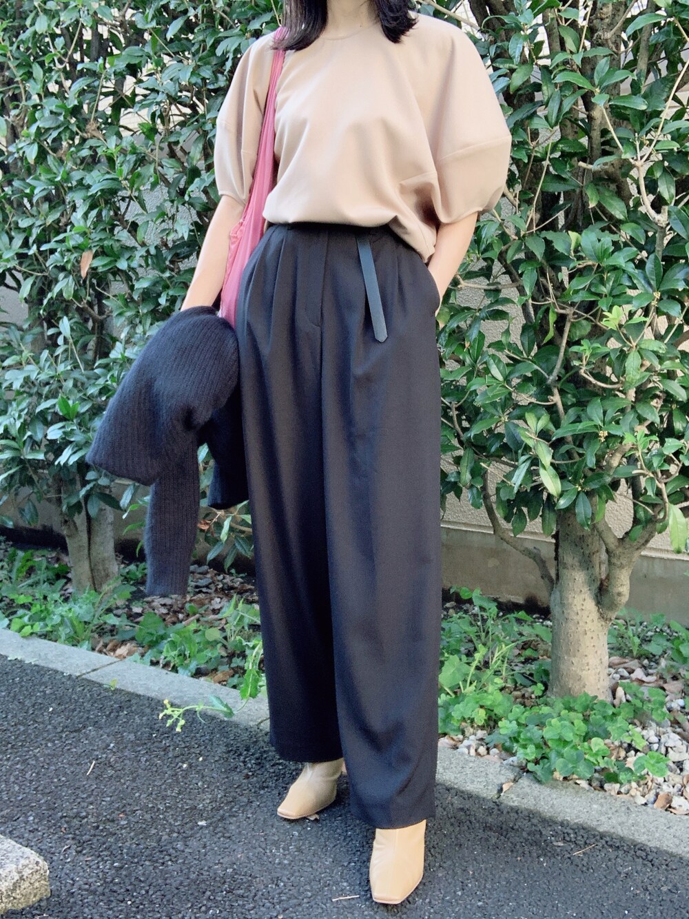 「CLANE、PalinkA、秋のコーデ、秋コーデ、秋服準備はじめました、秋トレンド2021、パンツスタイル、ブーツ、オトナカジュアル、オトナ女子、大人カジュアル、きれいめカジュアル」｜「CLANEのSQUARE SHORT BOOTS（ブーツ、ベージュ系）」を使った、nico＊さん（レディース・168cm）の秋コーディネートの1枚目の写真