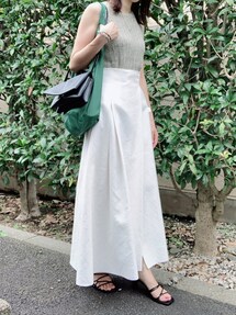 ETRE TOKYO（エトレトウキョウ）の「ボンディングラップスカート