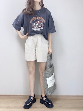 「CORNERS（コーナーズ）のアイテム（パンツ）」を使った、ぴょんさん（レディース・167cm）の春コーディネート