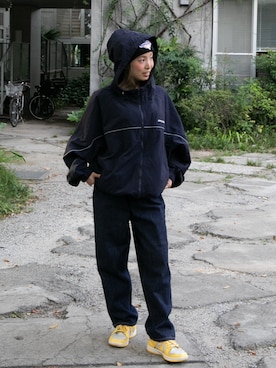 「アイテム（ナイロンジャケット）」を使った、APPLEBUM STAFF STYLINGさん（レディース・150cm）の秋コーディネート