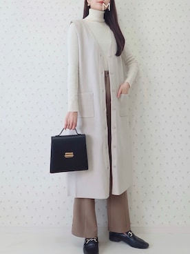 「select MOCA（セレクトモカ）の柔らかく履きやすいフェイクレザーゴールドビット付きローファー（ローファー）」を使った、MAYUKOさん（レディース・163cm）の冬コーディネート