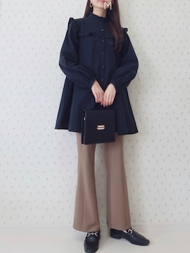 「select MOCA（セレクトモカ）の柔らかく履きやすいフェイクレザーゴールドビット付きローファー（ローファー）」を使った、MAYUKOさん（レディース・163cm）の冬コーディネート