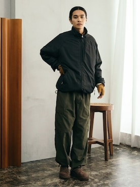 「JOURNAL STANDARD（ジャーナルスタンダード）のアイテム（ナイロンジャケット）」を使った、ジャーナルスタンダード メンズさん（メンズ・181cm）の秋コーディネート