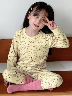 「アイテム（ルームウェア/パジャマ、イエロー系）」を使った、KidsTeddyさん（キッズ・100cm）の秋コーディネート