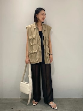 「LE TALON（ルタロン）のTAEKO HIGASHIHARA×LE TALONメタルボールトング（サンダル、ホワイト系）」を使った、Natsumiさん（メンズ・167cm）の夏コーディネート