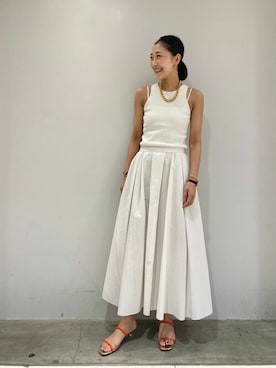 「LE TALON（ルタロン）の3.5cmWストラップミュールサンダル（サンダル、オレンジ系）」を使った、Natsumiさん（メンズ・167cm）の夏コーディネート