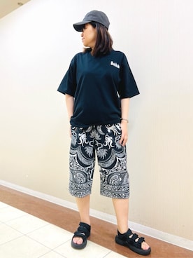 「チチカカ」｜「アイテム（パンツ）」を使った、チチカカさん（レディース・165cm）の夏コーディネート