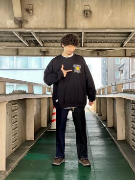 OGAWAさんの「GRAMICCI/グラミチ　別注 5 POCKET BUGGY DENIM PANTS 別注ファイブポケットバギーデニムパンツ MENS」を使ったコーディネート