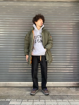 「PG（ピージー）のアイテム（サンダル）」を使った、OGAWAさん（メンズ・175cm）の秋コーディネート
