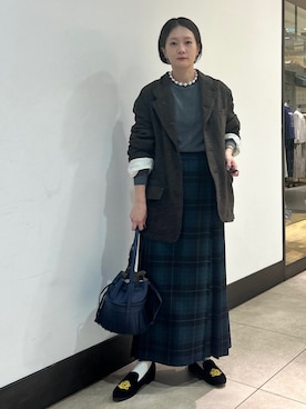 「SHIPS」｜「アイテム（スリッポン）」を使った、田中さん（レディース・155cm）の秋コーディネート