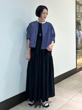 「ノースリーブ」｜「アイテム（ワンピース/ドレス、ブラック系）」を使った、田中さん（レディース・155cm）の夏コーディネート