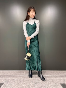 「DIESEL OSAKA」｜「アイテム（ワンピース/ドレス）」を使った、KAEさん（レディース・157cm）の秋コーディネート