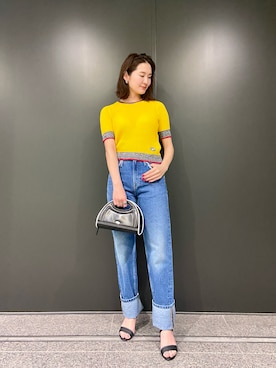 「DIESEL OSAKA」｜「アイテム（パンツ）」を使った、KAEさん（レディース・157cm）の春コーディネート