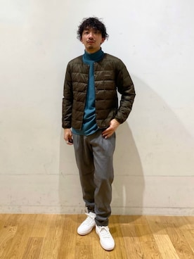 「Gramicci（グラミチ）のアイテム（ジャケット/アウター）」を使った、green label relaxingさん（メンズ・179cm）の冬コーディネート