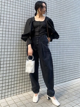 「mame（マメ）のアイテム（バッグ）」を使った、Hitaka  Mahoさん（レディース・163cm）の秋コーディネート