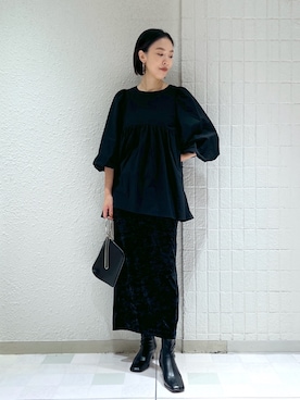 「ベロアスカート」｜「アイテム（アクセサリー）」を使った、keicoさん（レディース・168cm）の秋コーディネート