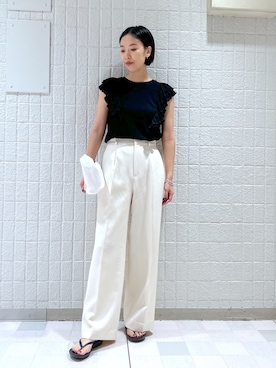 「アパートバイローリーズ」｜「アイテム（スラックス）」を使った、keicoさん（レディース・168cm）の夏コーディネート