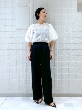 「アパートバイローリーズ」｜「アイテム（スラックス）」を使った、keicoさん（レディース・168cm）の夏コーディネート