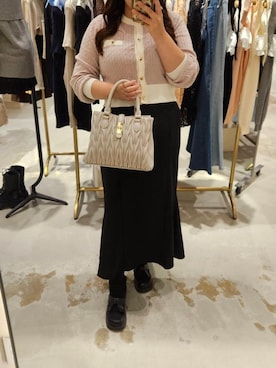 「MAJESTIC LEGON（マジェスティックレゴン）のアイテム」を使った、mjshizukaさん（レディース・152cm）の秋コーディネート