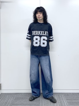 「WEGO（ウィゴー）のWEGO/【26年春夏新作】ナンバリングTシャツ（Tシャツ/カットソー、ブラック系）」を使った、WEGOさん（レディース・160cm）の春コーディネート
