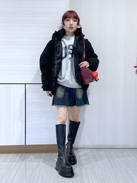 「アイテム（デニムスカート）」を使った、WEGOさん（レディース・152cm）の秋コーディネート