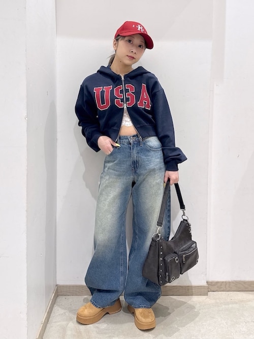 「WEGO（ウィゴー）のWEGO/【26年春夏新作】ワイドカーブデニムパンツ（デニムパンツ）」を使った、WEGOさん（レディース・180cm）の春コーディネート